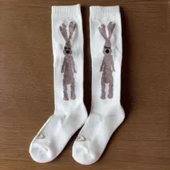 ウサギのデザイン　足底パイルクッション靴下　白色　約18〜20cm