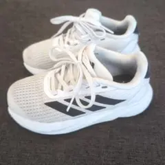 アディダス adidas ジュニア 子供 18cm ランニングシューズのサムネイル