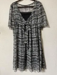 K.T キヨコタカセ（9号）涼しげな透け感のあるチュニックワンピース