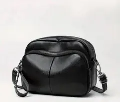 ブラックレザーショルダーバッグ☆新品未使用品　送料750円込み価格