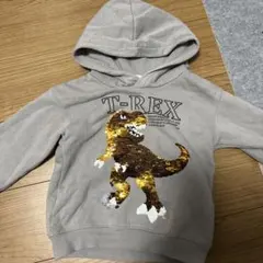 H&M T-Rex 刺繍 パーカー 110/116 スパンコール　恐竜