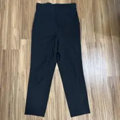 UNIQLO(ユニクロ)マタニティスマートアンクルパンツ ブラック L