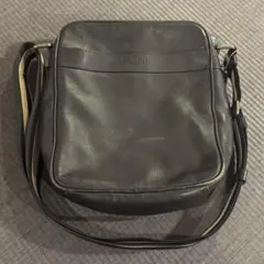 COACH レザー ショルダーバッグ