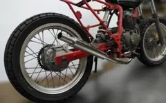 FTR223マフラー，キャプトンタイプステンレス新品未使用の出品です。のサムネイル