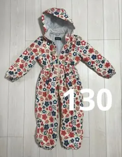 スノーウェア　女の子　雪遊び