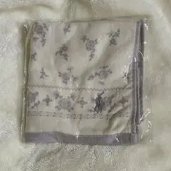 【新品・未使用】POLO RALPH LAUREN ハンカチ（花柄・パープル系）のサムネイル
