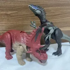 マテル ひかる カルノタウルス ギガノトサウルス スピノサウルス