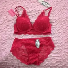 新品B70レッド総レース フロントブラ＋ショーツセットM