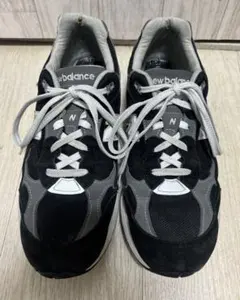 New Balance M992EB ブラック 27.5cmのサムネイル