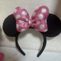 【即日発送】ディズニー　ミニー　ピンク スパンコールカチューシャ　水玉