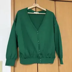ROSIEE 緑色 Vネック カーディガンのサムネイル