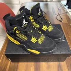NIKE AIR JORDAN 4 RETRO THUNDER UK8のサムネイル