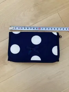 新品未使用　ミラー付ポーチ