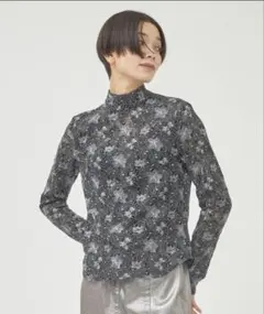 【EBONY】エンブロイダリーレーストップス