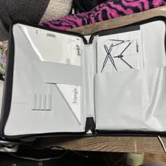 Item thumbnail for item 7c57222e-9b41-4111-9a7f-c00ba53edd8a