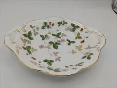 ウェッジウッド　ワイルド ストロベリーウィンザートレイ菓子皿　金彩