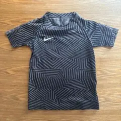 【Nike】DRI-FIT 幾何学模様 Tシャツ XS（130cm相当）