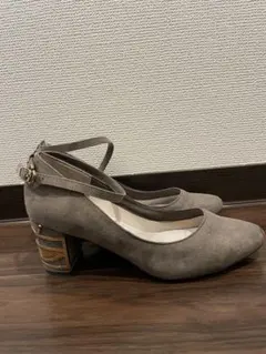 グレー スエード風 ハイヒールのサムネイル