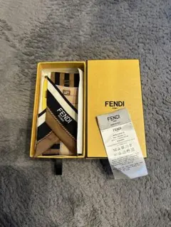 新品✨ FENDI フェンディ ラッピー ズッカ リボンスカーフ シルク 箱