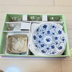 青い花柄の皿セット 皿5枚 カップ5個