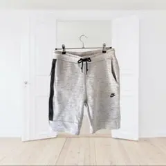 【匿名配送】NIKEナイキ（M）ハーフパンツ グレー スウェットショーツ ロゴ