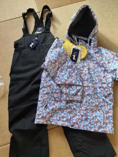 yuk 子供用スノーボードウェア 花柄