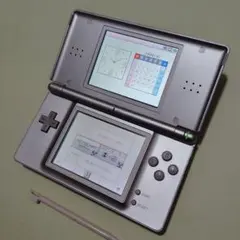 中古 ニンテンドー ds lite本体 メタリックロゼ 任天堂dslite ⑯