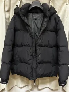 【美品】GUESS ゲス 縦ロゴ フーデッド パファージャケット ブラック L