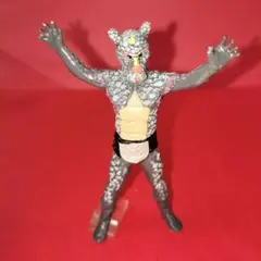 確認） 024.【アルマジロング】仮面ライダー 怪人 旧バンダイ スタンダード 旧バンダイ 仮面ライダー 怪人 アルマジロング ソフビ 販売・買取