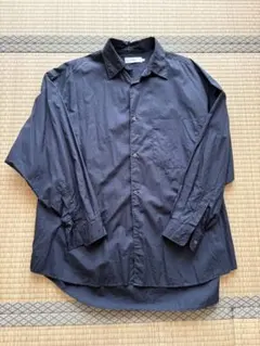 Véritécœur ダークグレーユニセックスレギュラーカラーシャツ 新品 