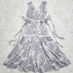 美品✨ Herlipto Floral Cut-Out Long Dress