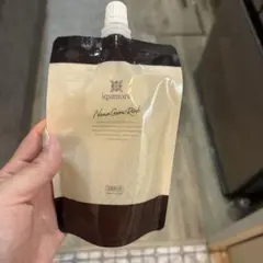 iqumore KURO KAMI Shampoo ナチュラルブラック 400g - メルカリ