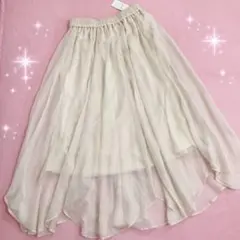 ☆INGNIイング☆シャイニーシアーイレヘムスカート☆新品アイボリーのサムネイル