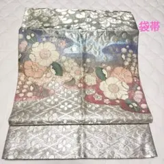 【週末最終大幅値下げ】美品　花柄刺繍 シルバー 六通袋帯