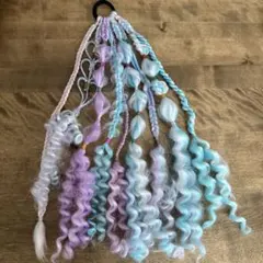 手作りエクステ カラフルヘアゴム 水色 紫 編み込み