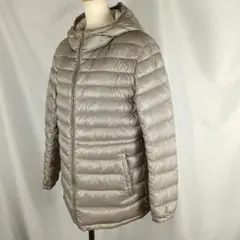 UNIQLO　ウルトラライトダウン　XL　ベージュ系　B5239