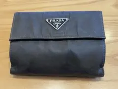 PRADA 二つ折り財布 ブラック ナイロン