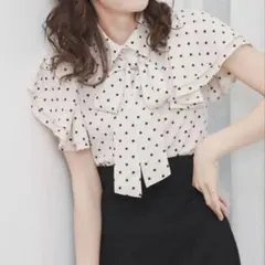 【majestic legon】2way フリルスリーブブラウス