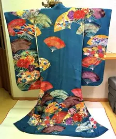 Item thumbnail for item e0bcf822-05f0-4fc1-ac73-96f6e212f9ad