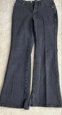 Green label relaxing ブーツカットデニム スリット入り