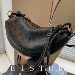 2wayショルダーバッグ ブラック 黒 ゴールドPUレザー 三日月型