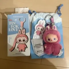 ラブブ アルファベットペンダント