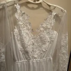 ホワイト レース装飾 マキシ丈ウェディングドレス