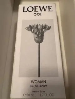 LOEWE 001 WOMAN Eau de Parfum 50mlのサムネイル