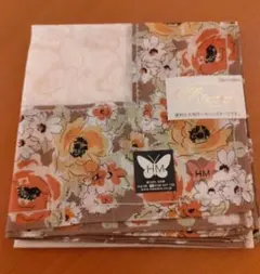 HM フラワー柄 大判ハンカチ