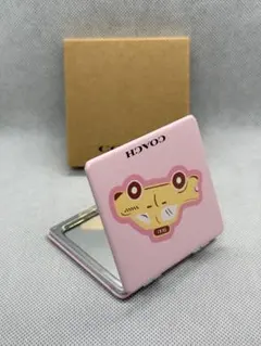 Coach コンパクトミラー 7×7cm タクシー ピンク 両面鏡