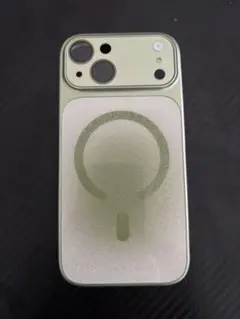 iPhone15用ケース ライトグリーン マグネット対応