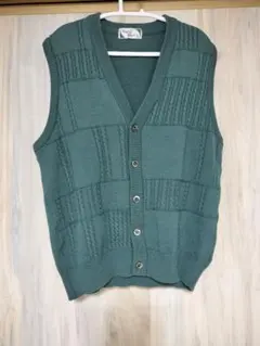 【ルチオセスティオ】グリーンニットベスト 前面ボタン付きM