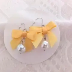 リボン パール ピアス (イエロー)