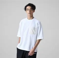 ニューバランス MET24 Oversized Pocket Teeのサムネイル